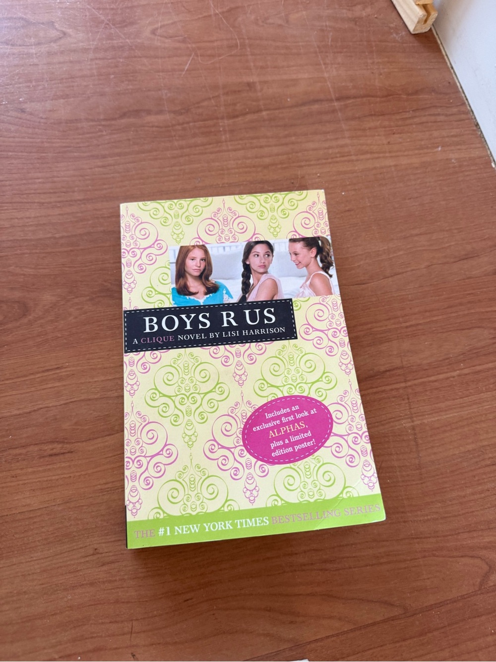 Boys R Us by Lisi Harrison - Kids Novel (Yellow/Pink/Green Cover)
